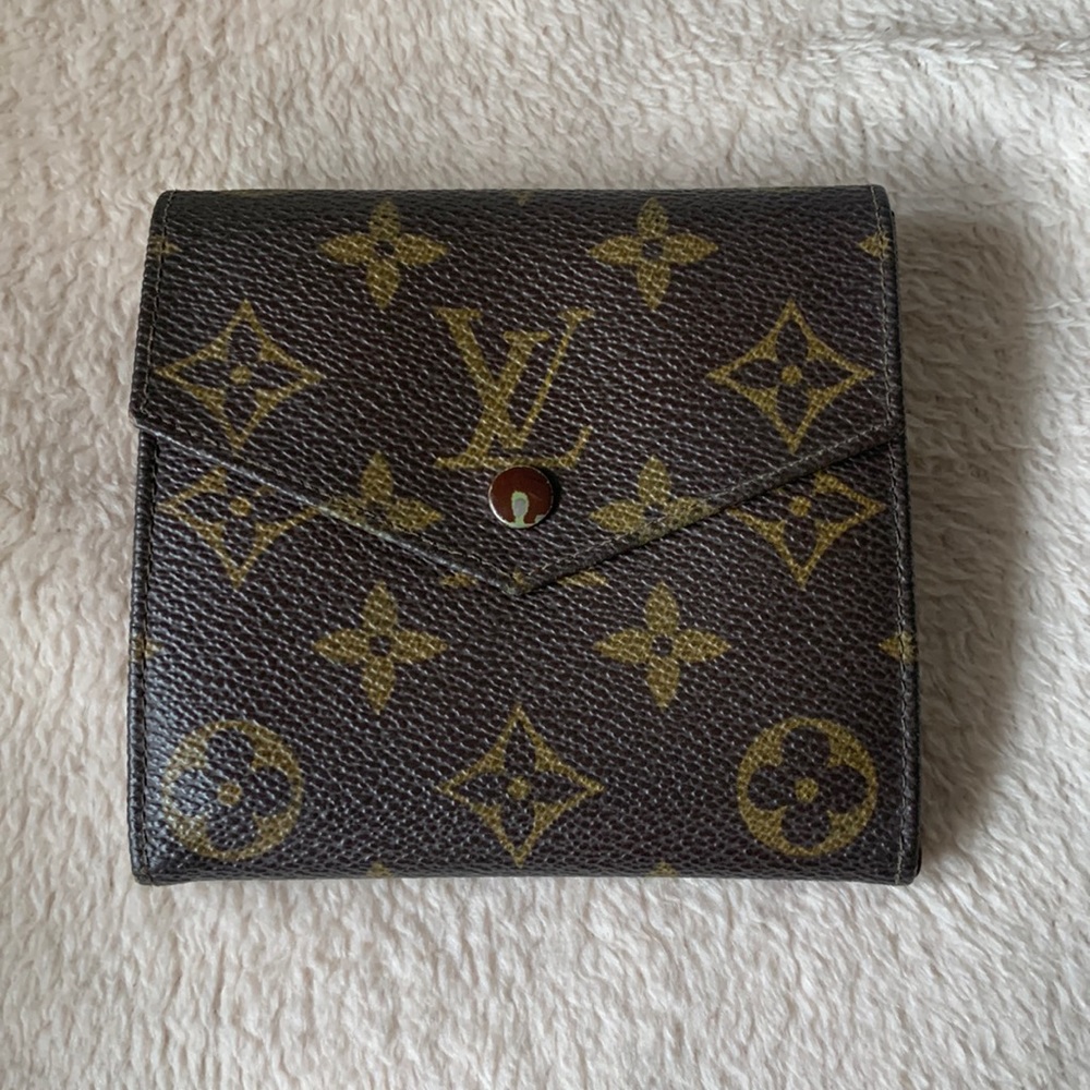 Lv monogram wallet
